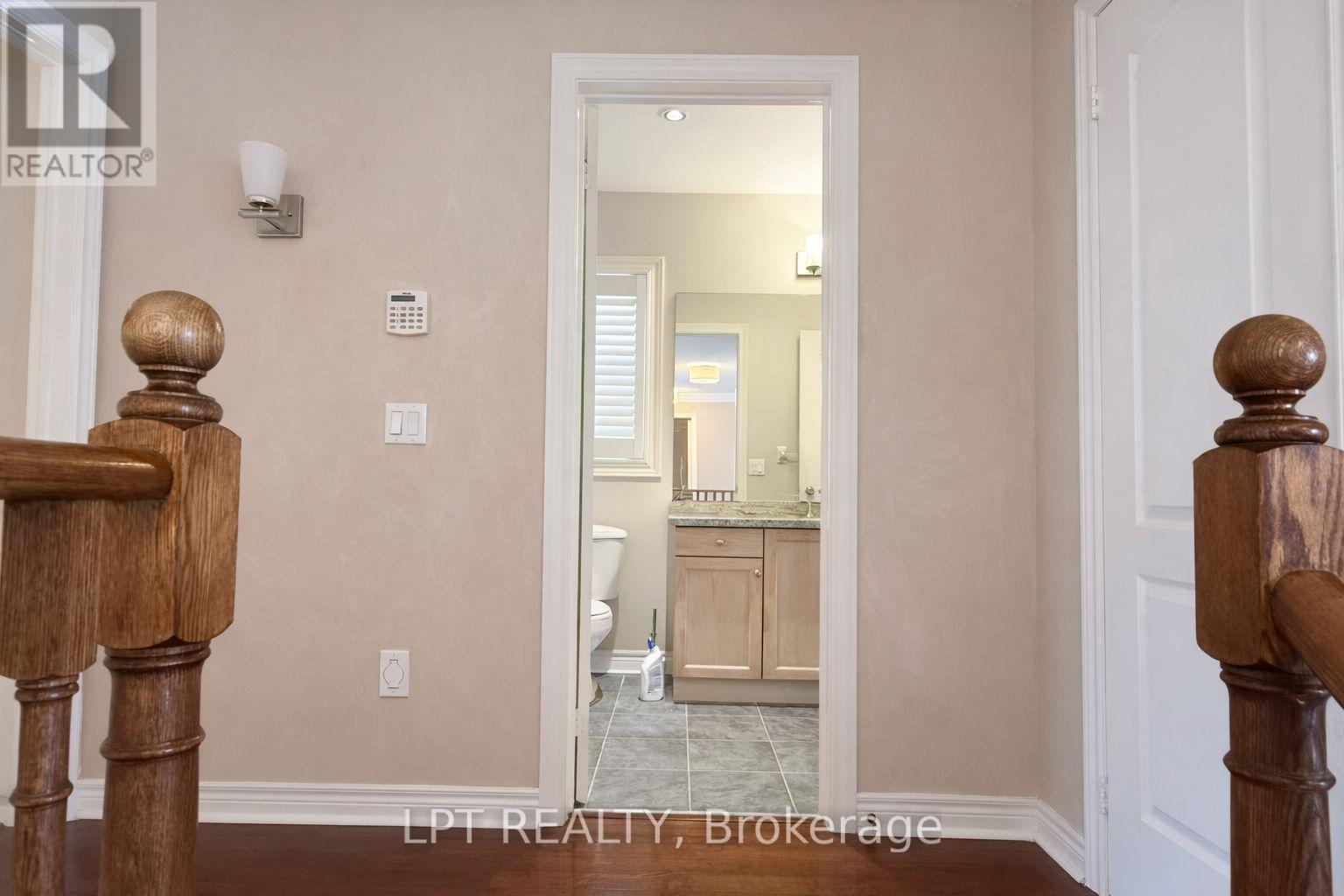 58 Angus Glen Boulevard Property Photo 11