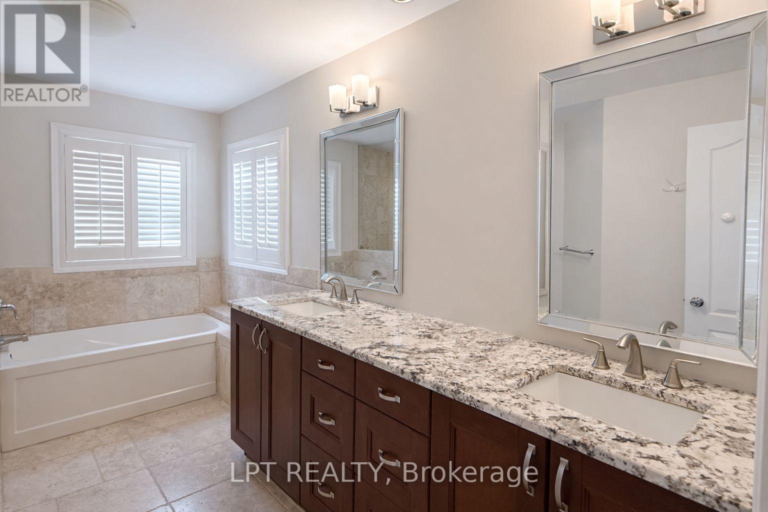 58 Angus Glen Boulevard Property Photo 15