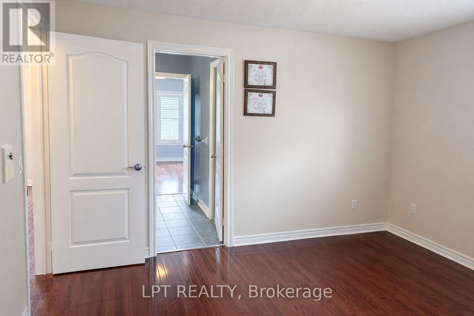 58 Angus Glen Boulevard Property Photo 17