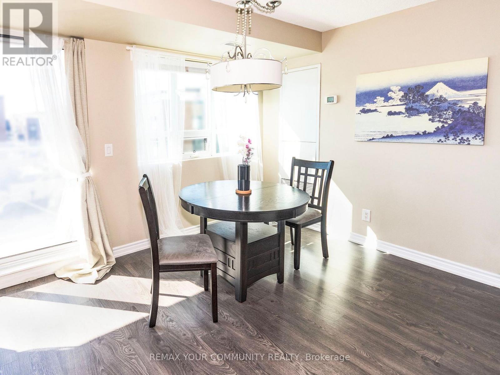 311 - 7730 Kipling Avenue Property Photo 6