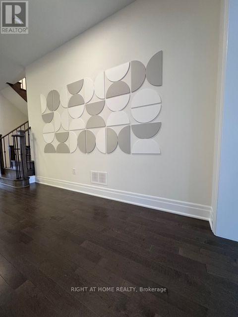 21 Casavant Court Property Photo 8