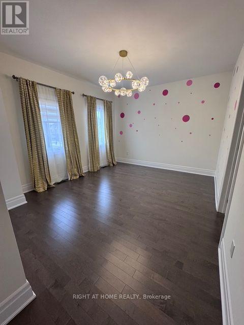 21 Casavant Court Property Photo 39
