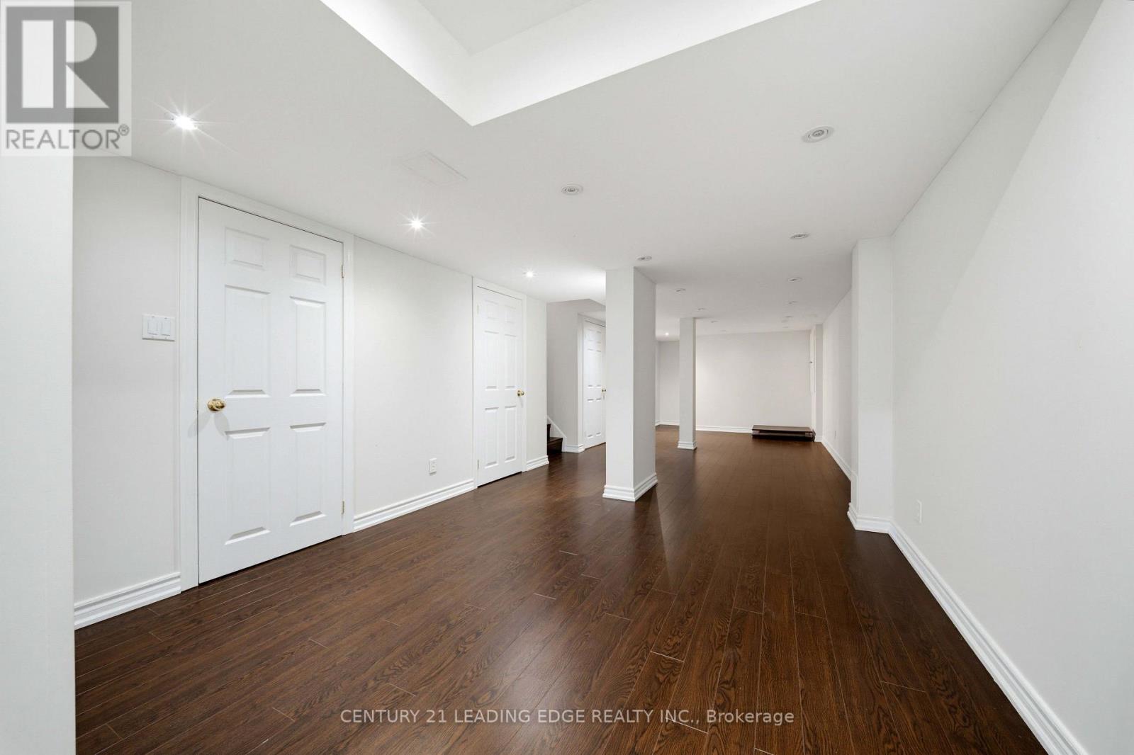 818 Castlemore Avenue Property Photo 41