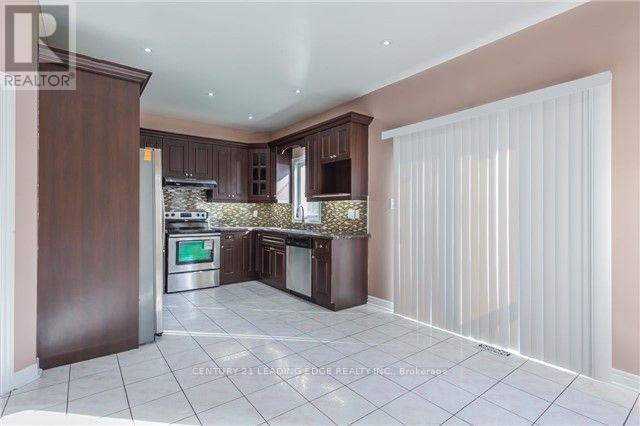 421 Elson Street Property Photo 3