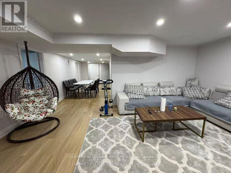 421 Elson Street Property Photo 21