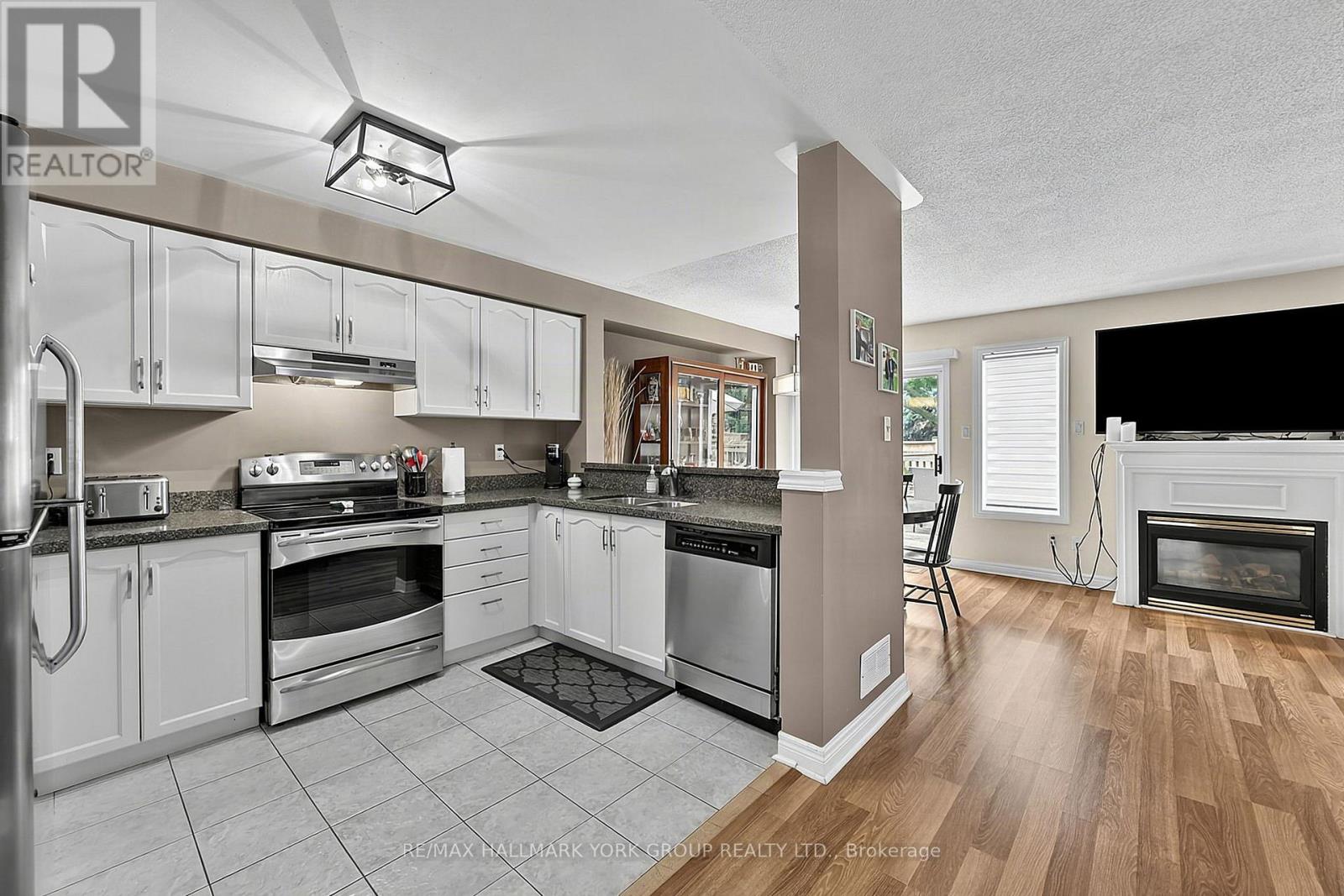 620 Bondi Avenue Property Photo 7