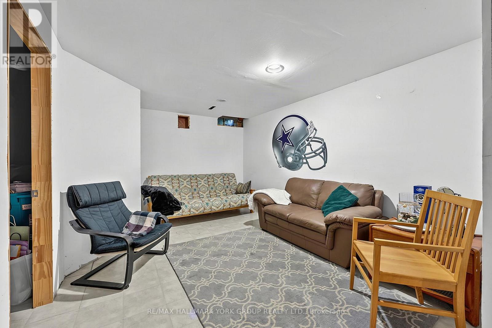 620 Bondi Avenue Property Photo 25