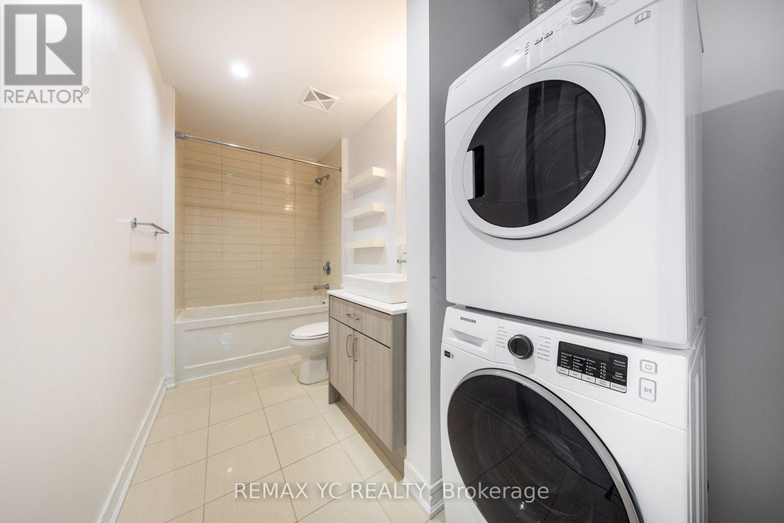 201 - 9191 Yonge Street Property Photo 16