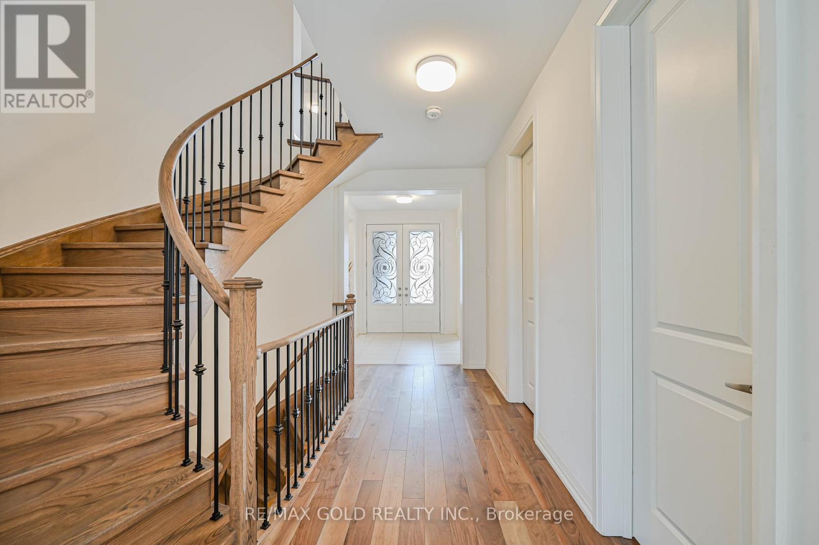 5 Elderberry Way Property Photo 8