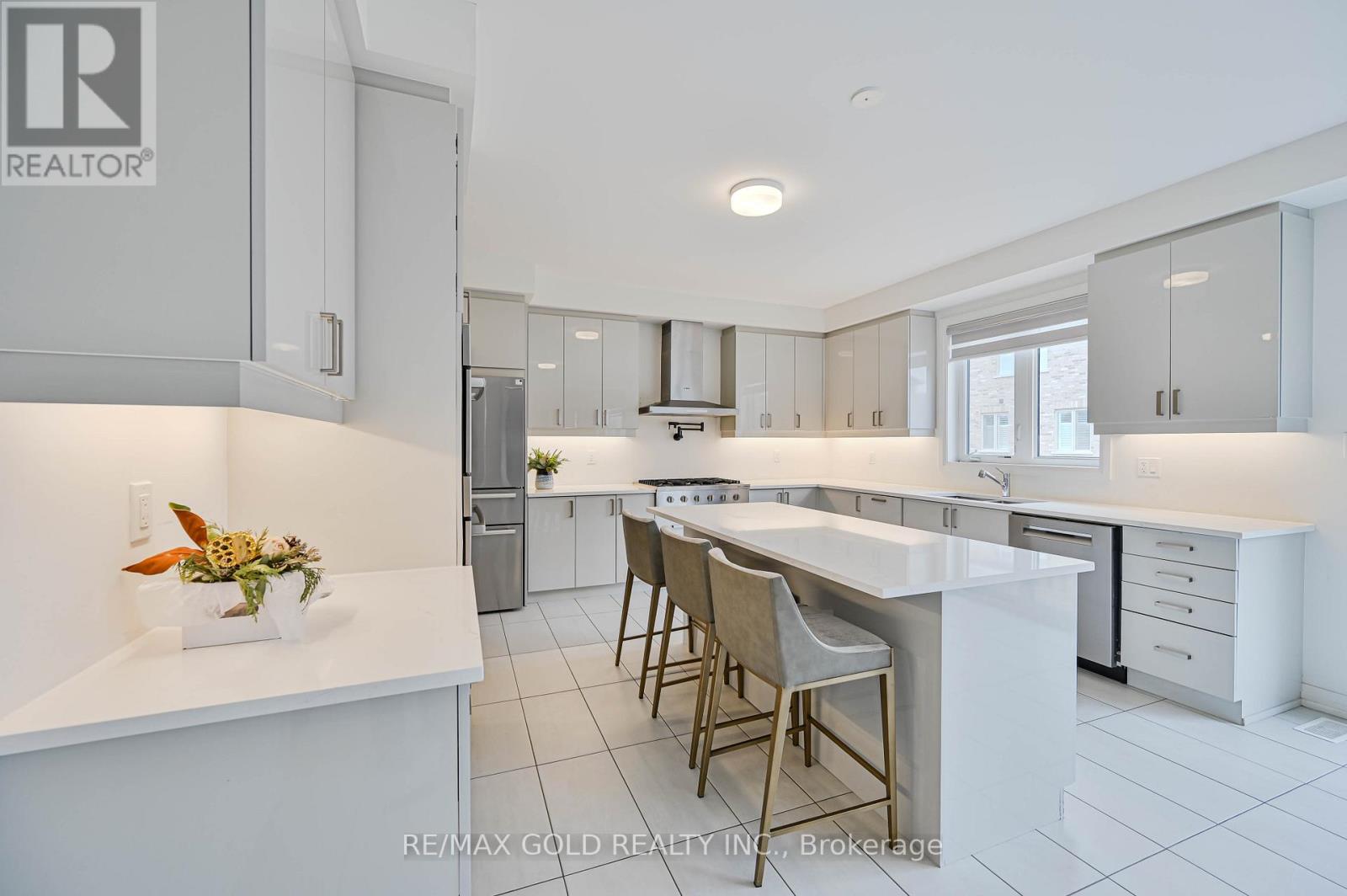 5 Elderberry Way Property Photo 11