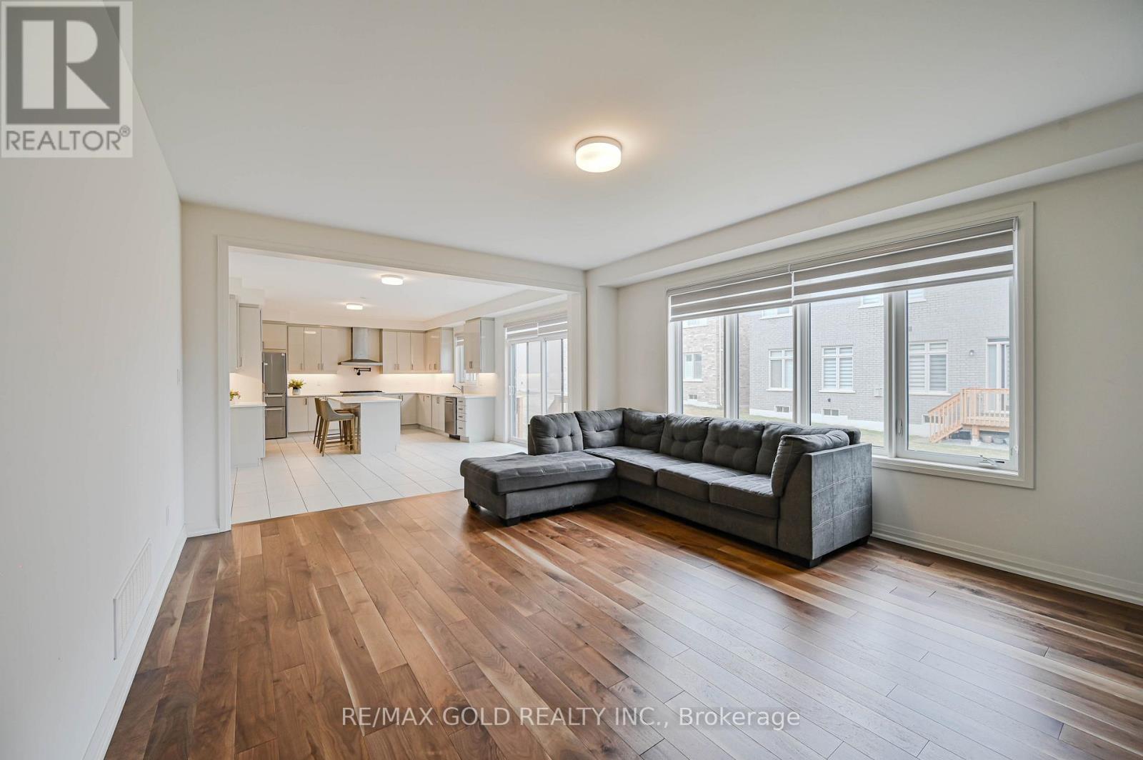 5 Elderberry Way Property Photo 15