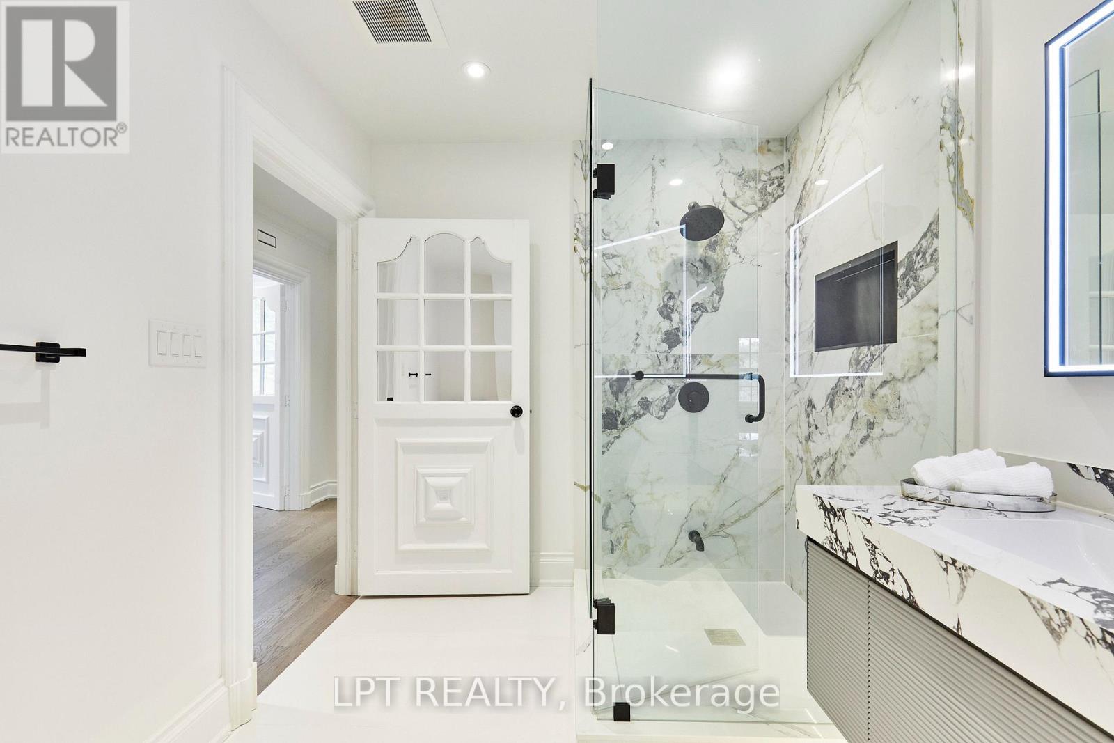 298 Wees Road Property Photo 24