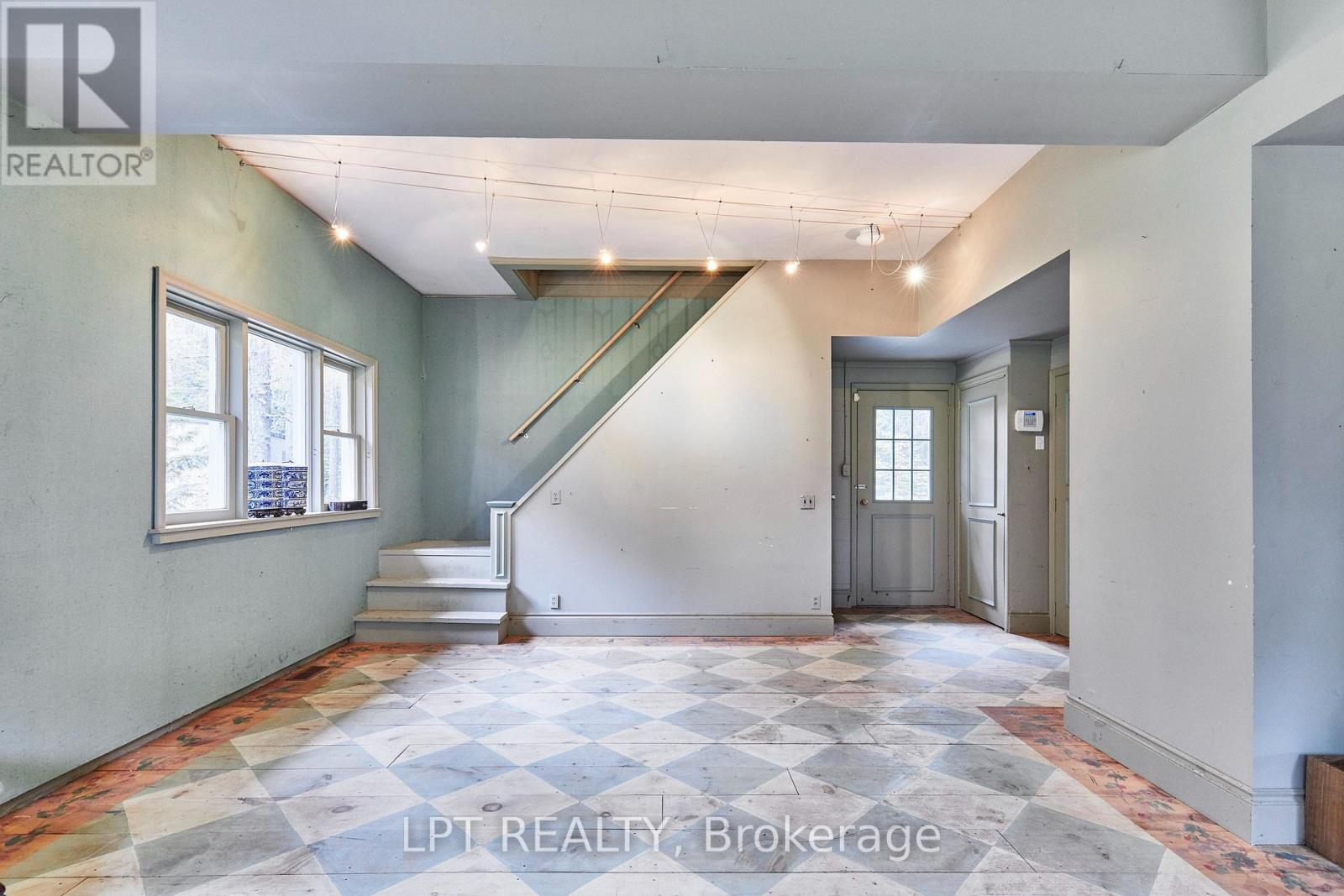 298 Wees Road Property Photo 41