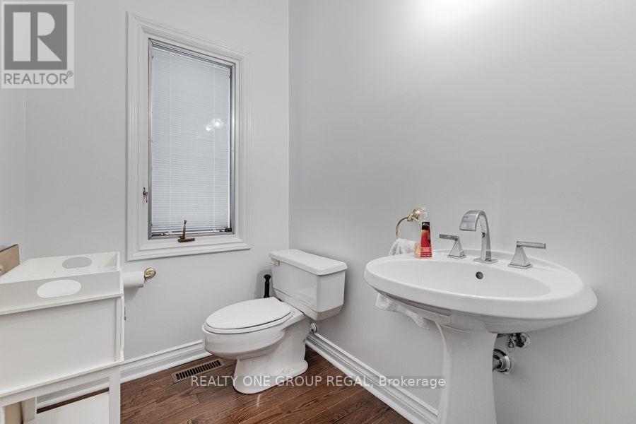 17 Dunloe Road Property Photo 24