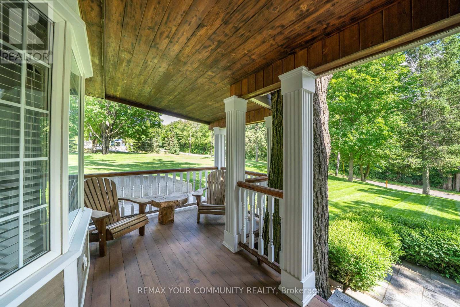 124 Elmpine Trail Property Photo 7