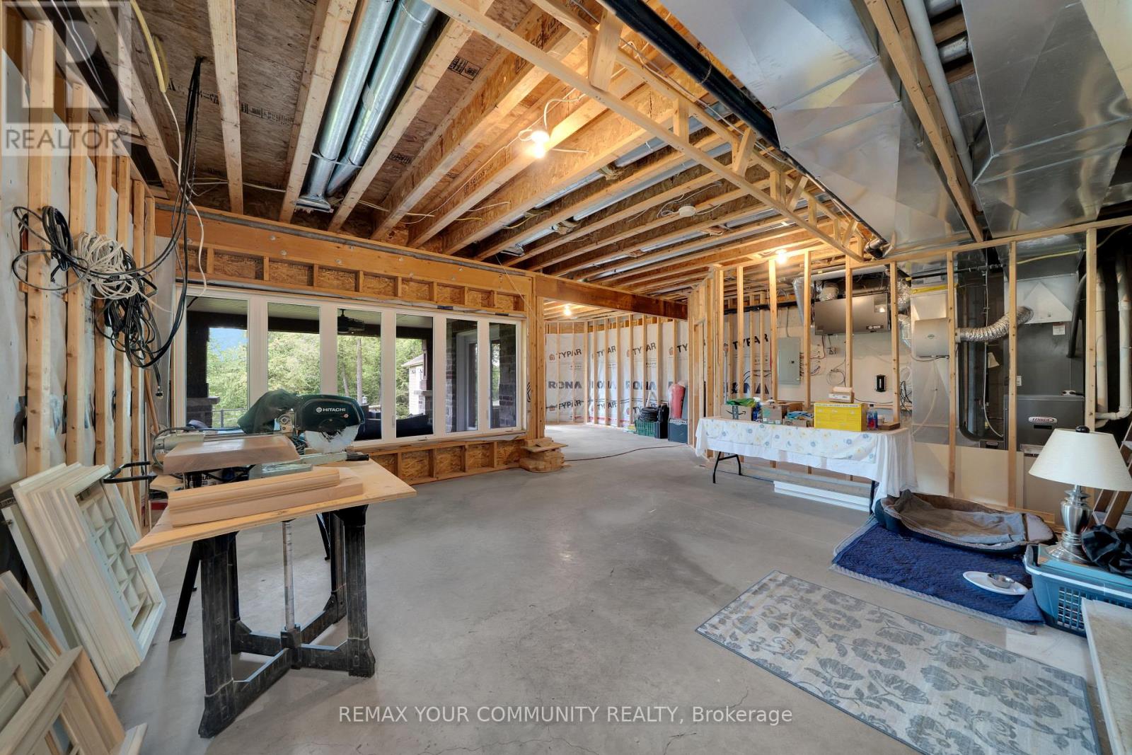124 Elmpine Trail Property Photo 39
