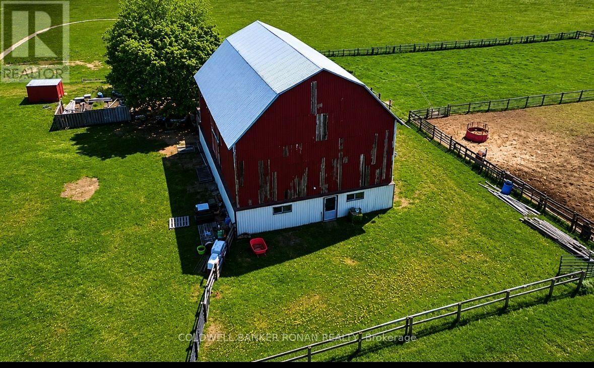 6703 Pine Plains Road E Property Photo 5