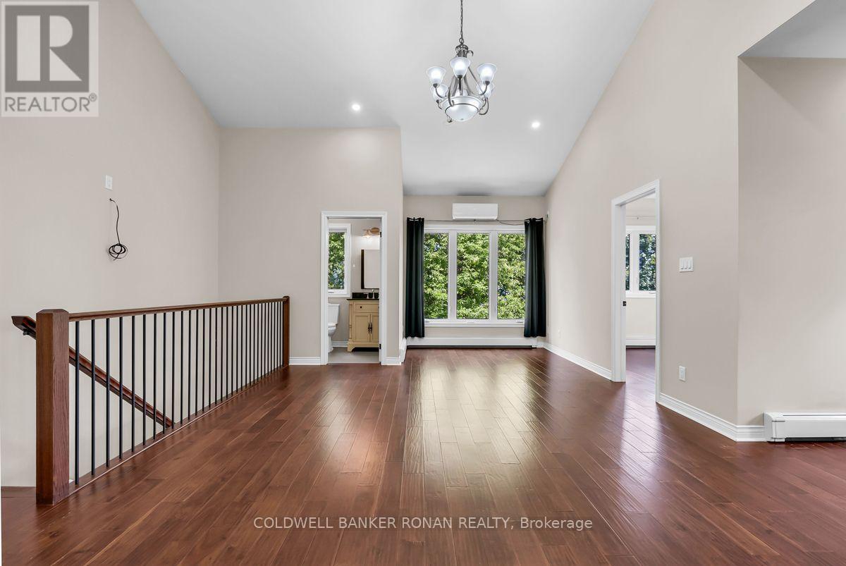 5354 3rd Line Property Photo 36