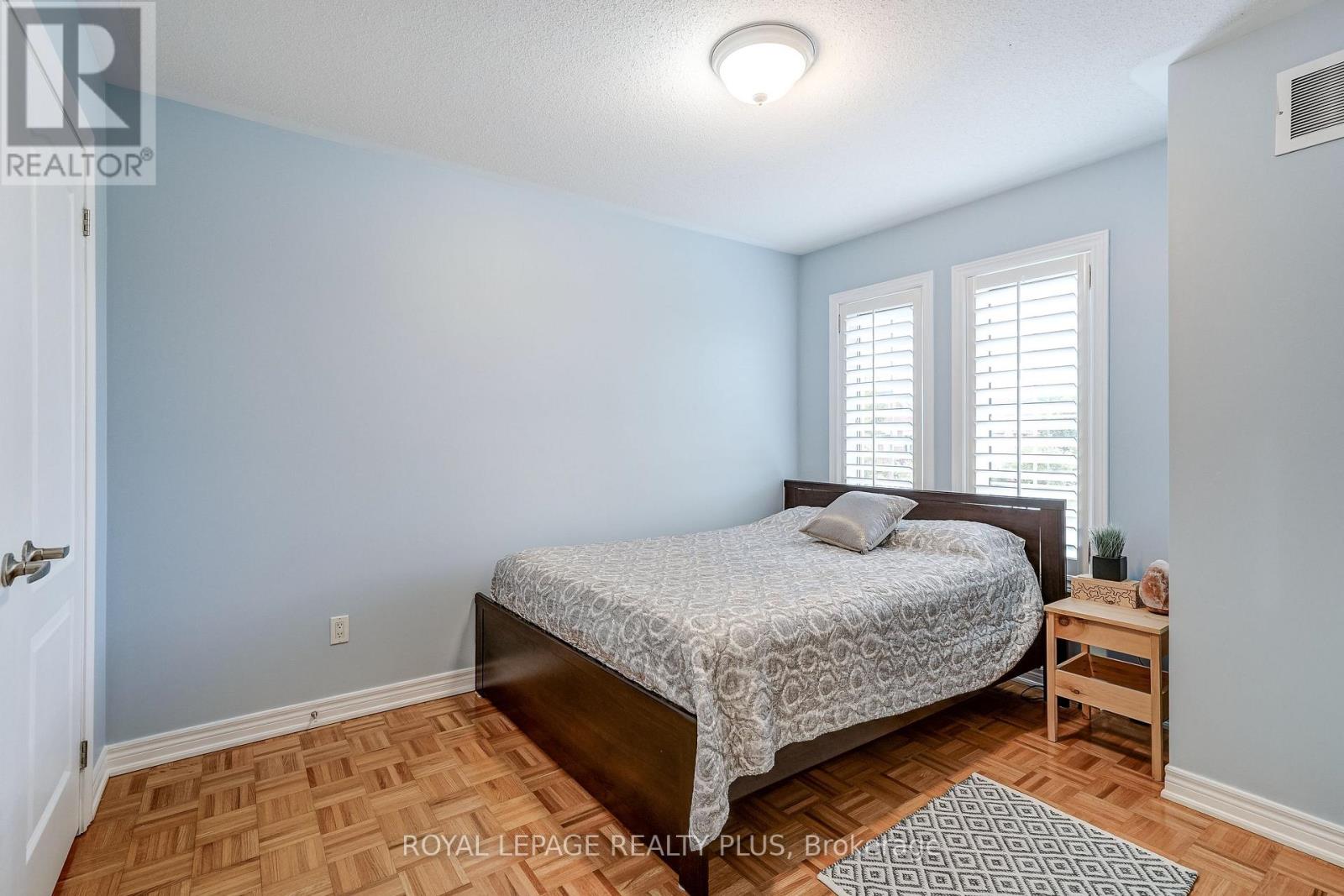 172 Lauderdale Drive Property Photo 13