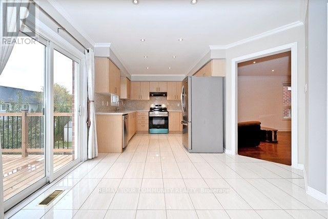 73 Laurendale Avenue Property Photo 11