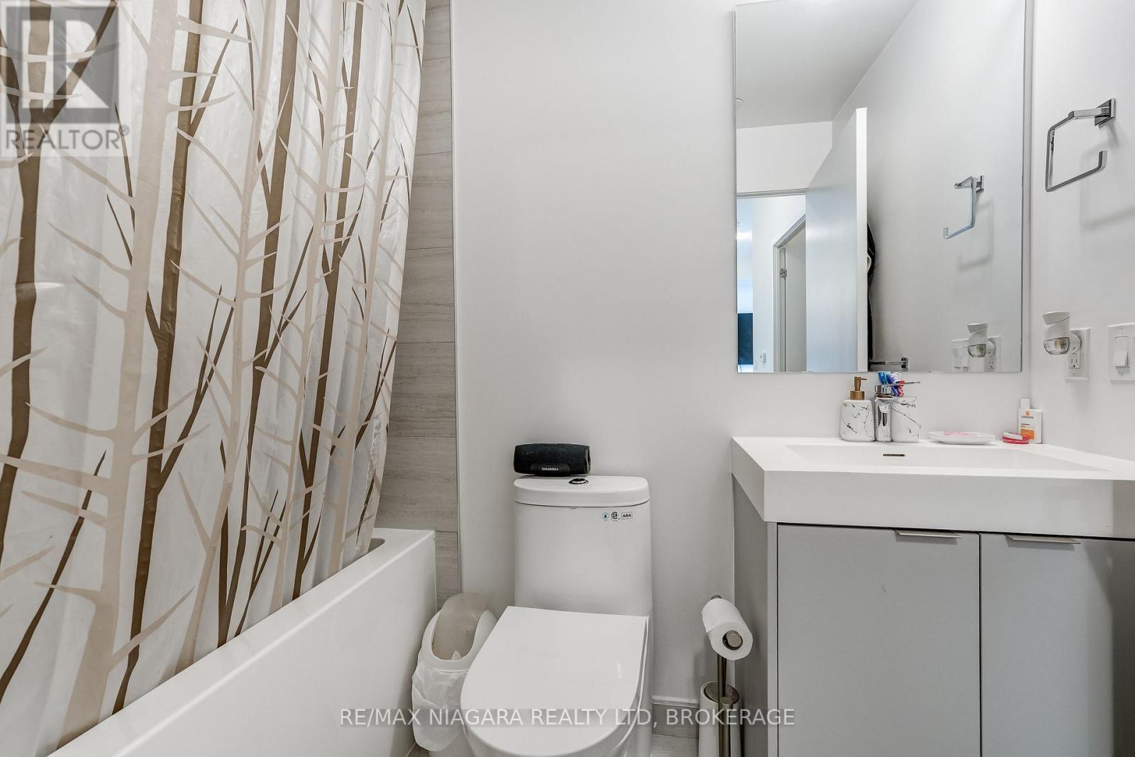 1419 - 10 Abeja Street Property Photo 17