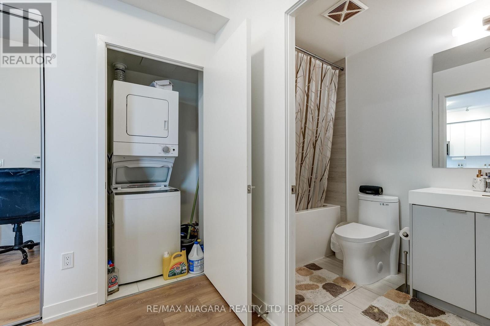1419 - 10 Abeja Street Property Photo 18