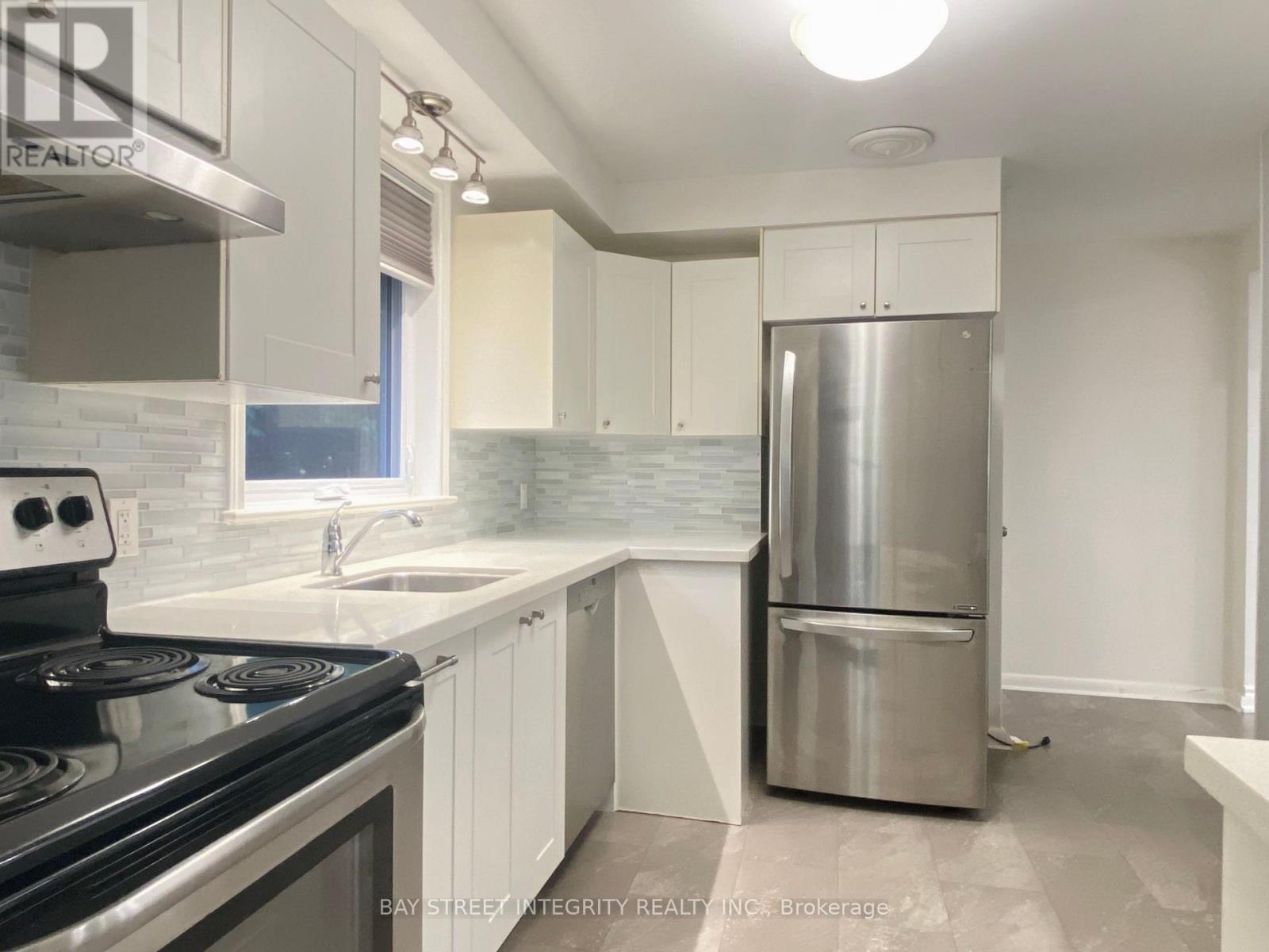 207 Maple Avenue Property Photo 6