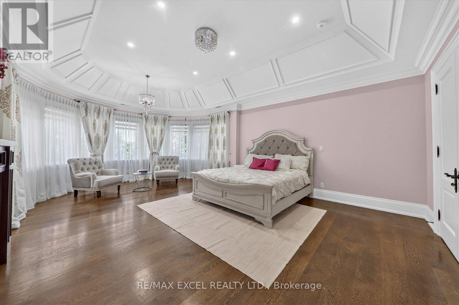 28 Personna Boulevard Property Photo 29