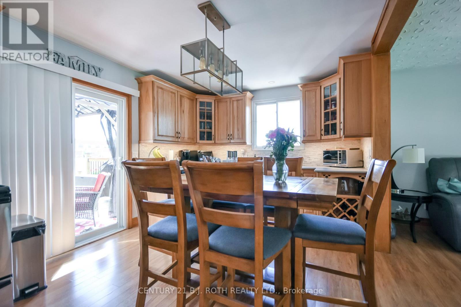 671 Simcoe Road Property Photo 13