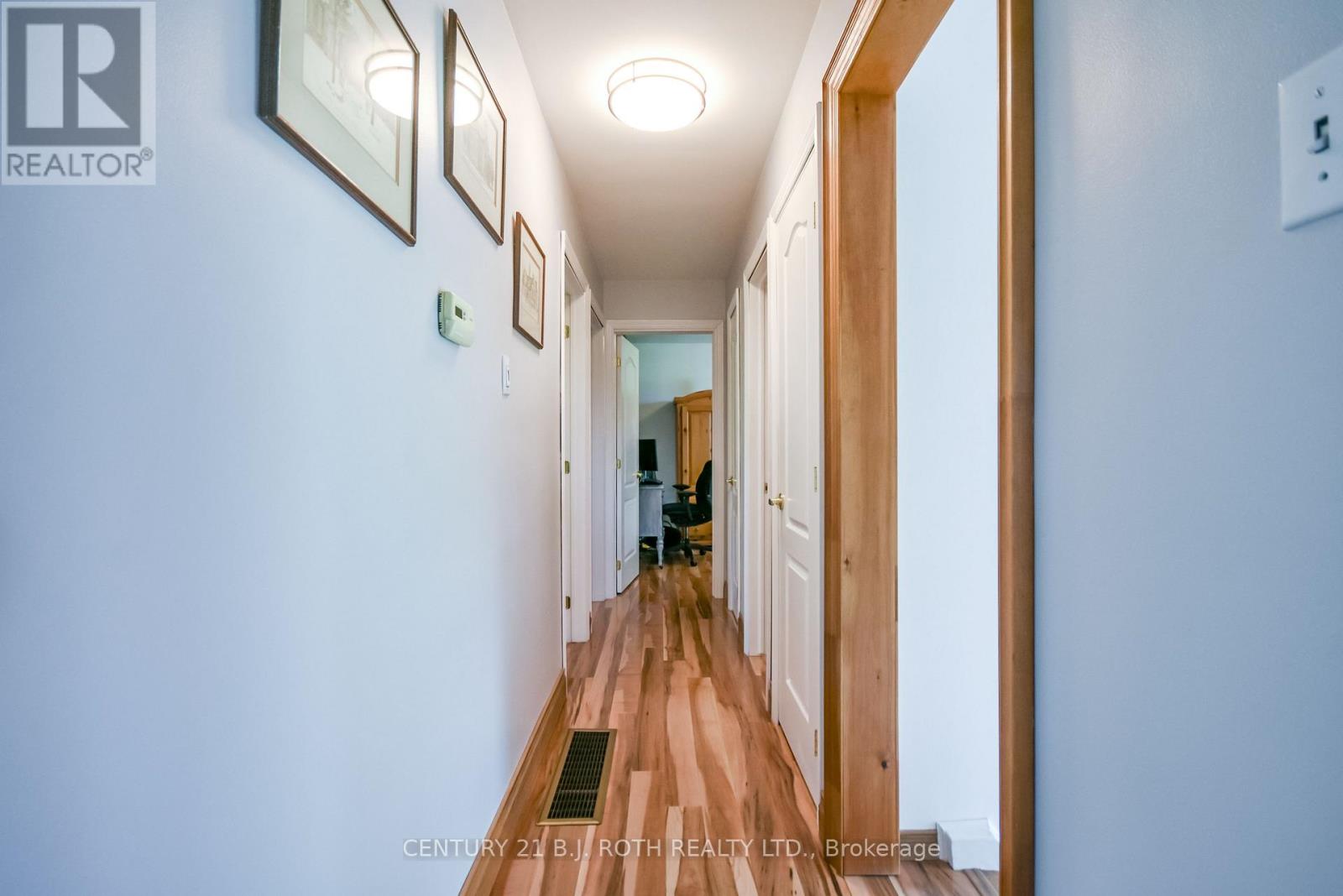 671 Simcoe Road Property Photo 15