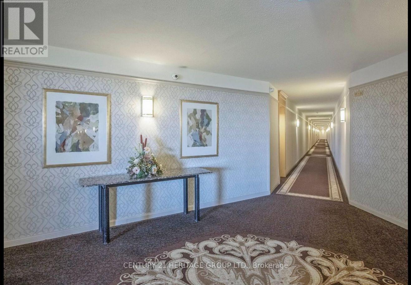 525 - 7805 Bayview Avenue Property Photo 14