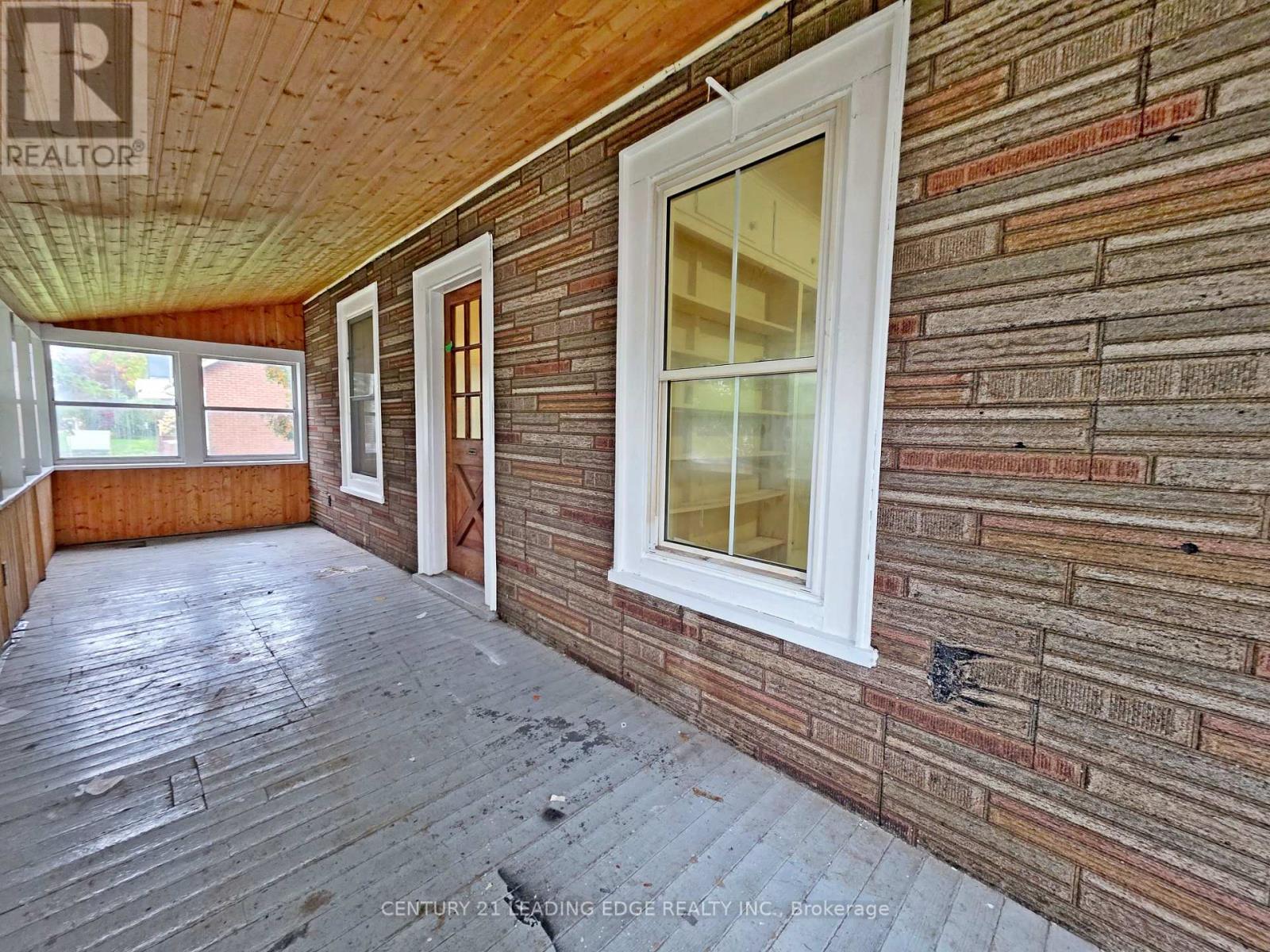 49 High Street Property Photo 2