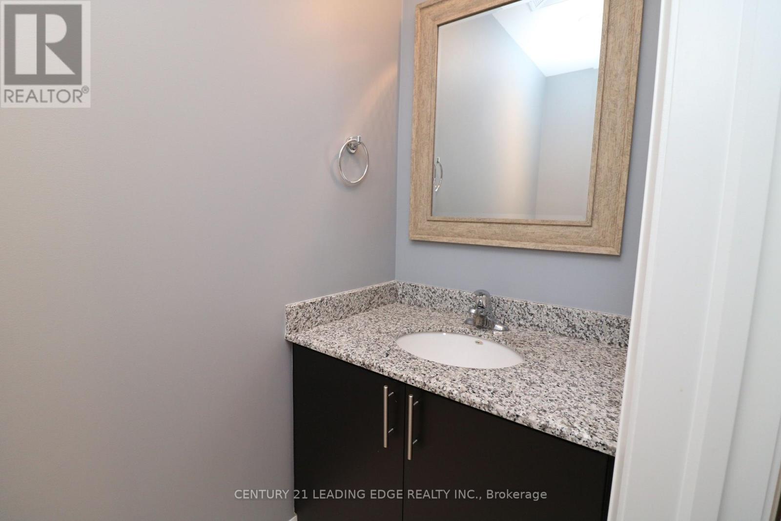 123 - 481 Rupert Avenue Property Photo 16
