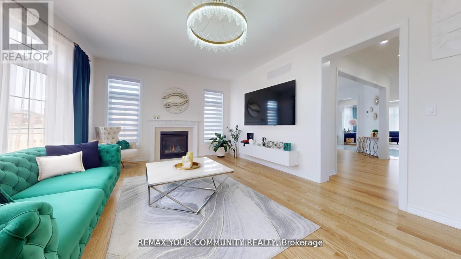 1072 Wickham Road Property Photo 17