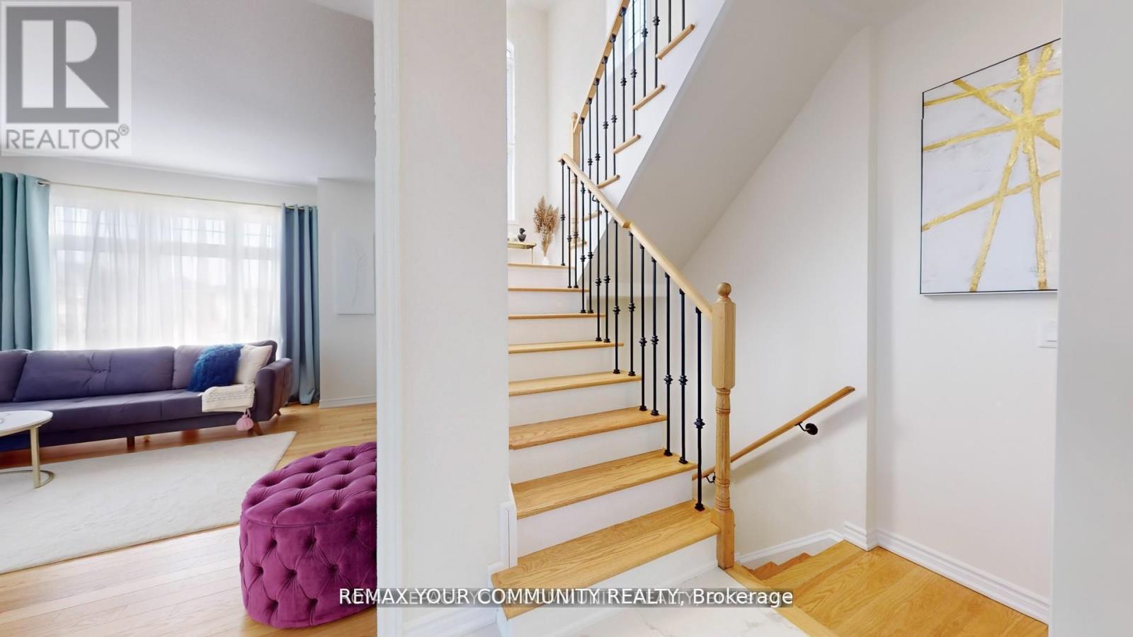 1072 Wickham Road Property Photo 20