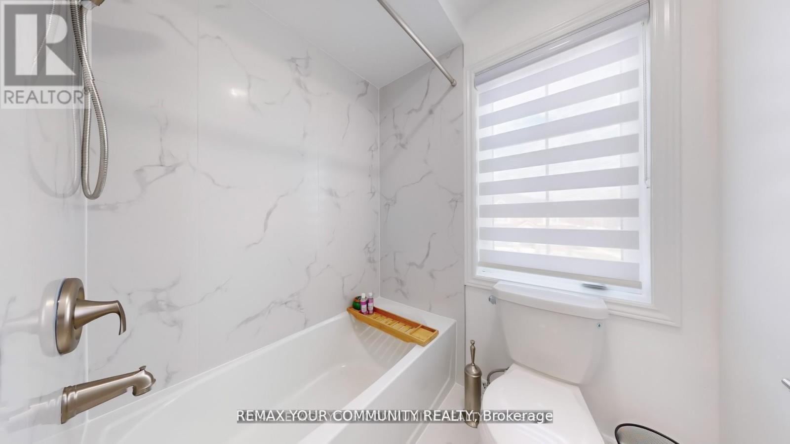 1072 Wickham Road Property Photo 30