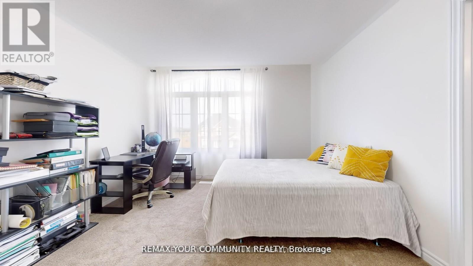 1072 Wickham Road Property Photo 34