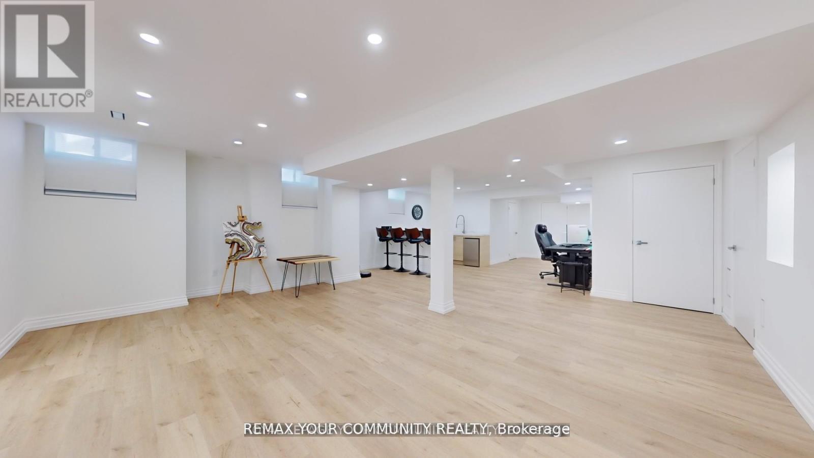 1072 Wickham Road Property Photo 41