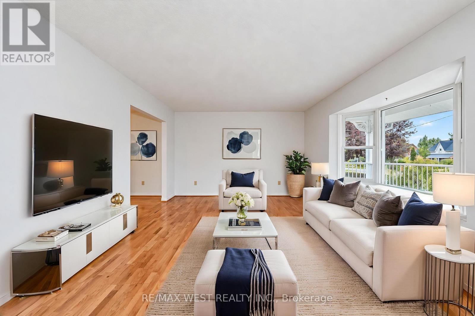 24 Smith Drive Property Photo 4