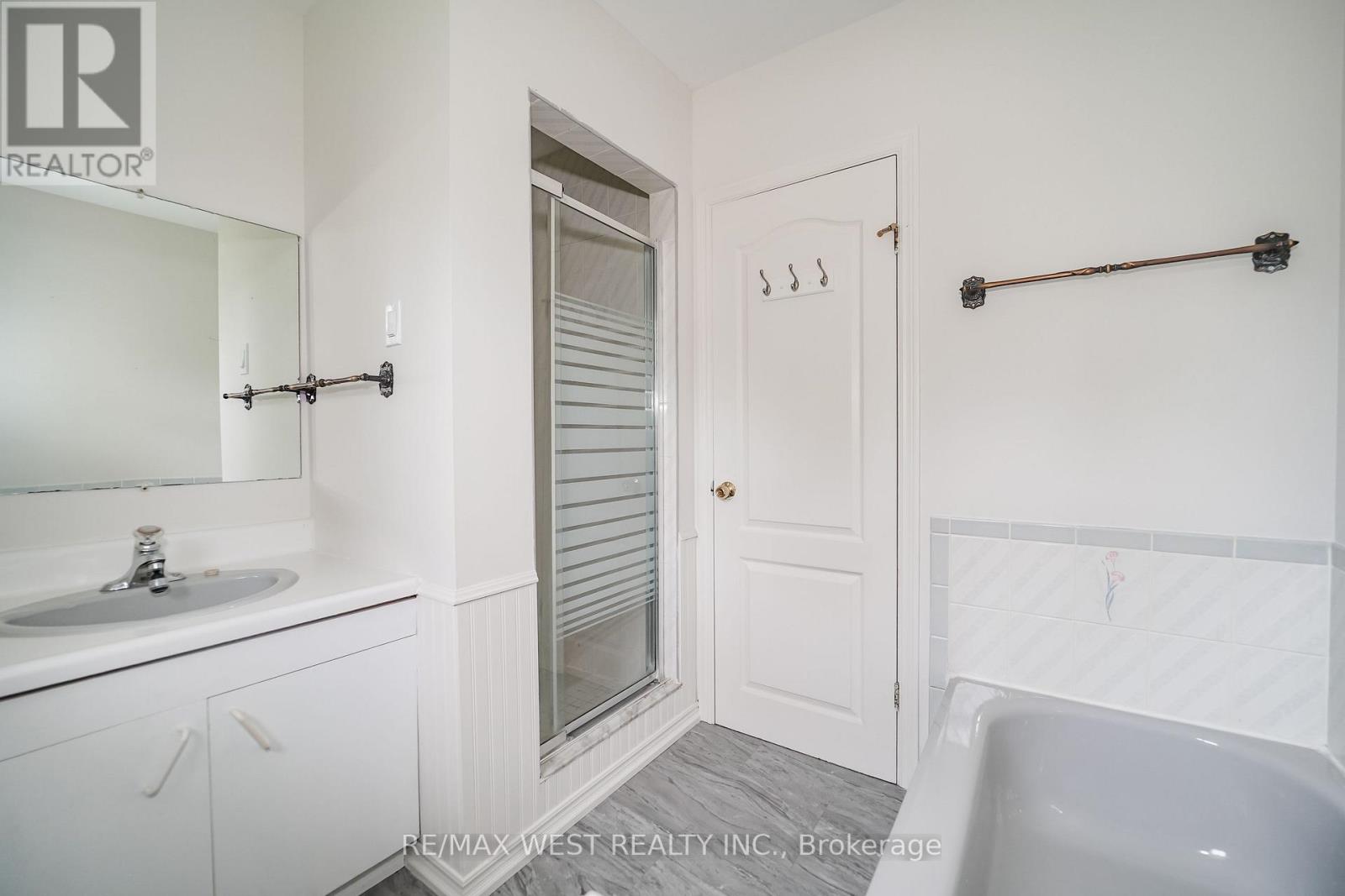 24 Smith Drive Property Photo 9