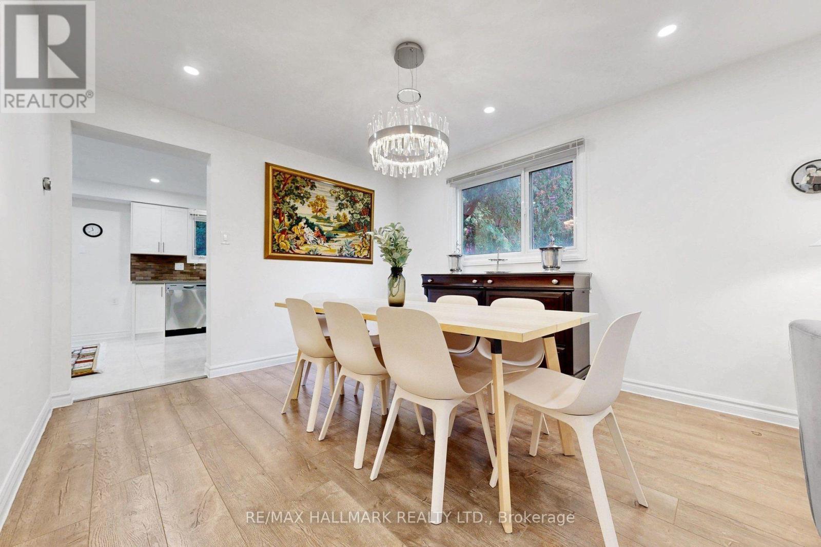 22 Pining Road Property Photo 5