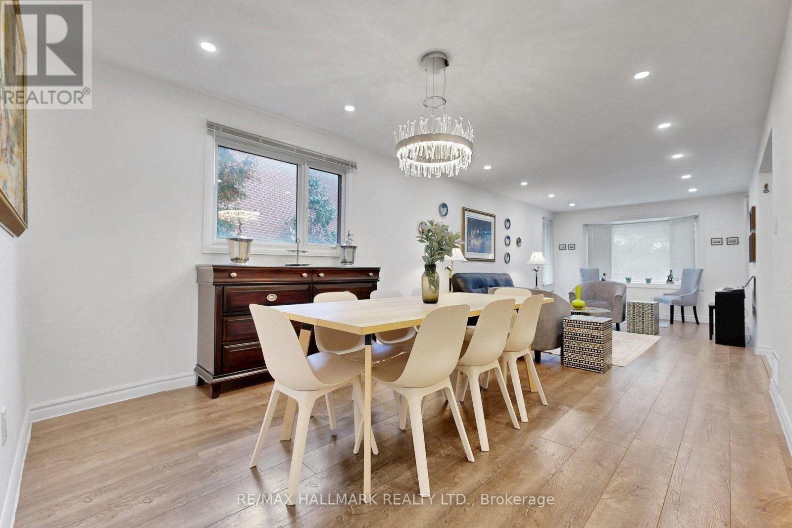 22 Pining Road Property Photo 6