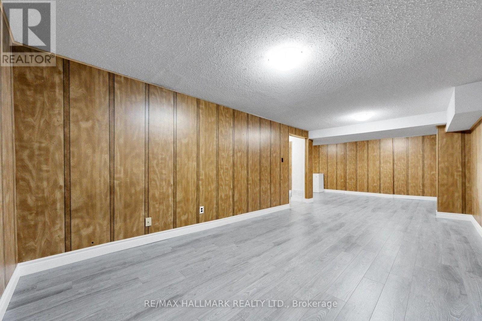 22 Pining Road Property Photo 28