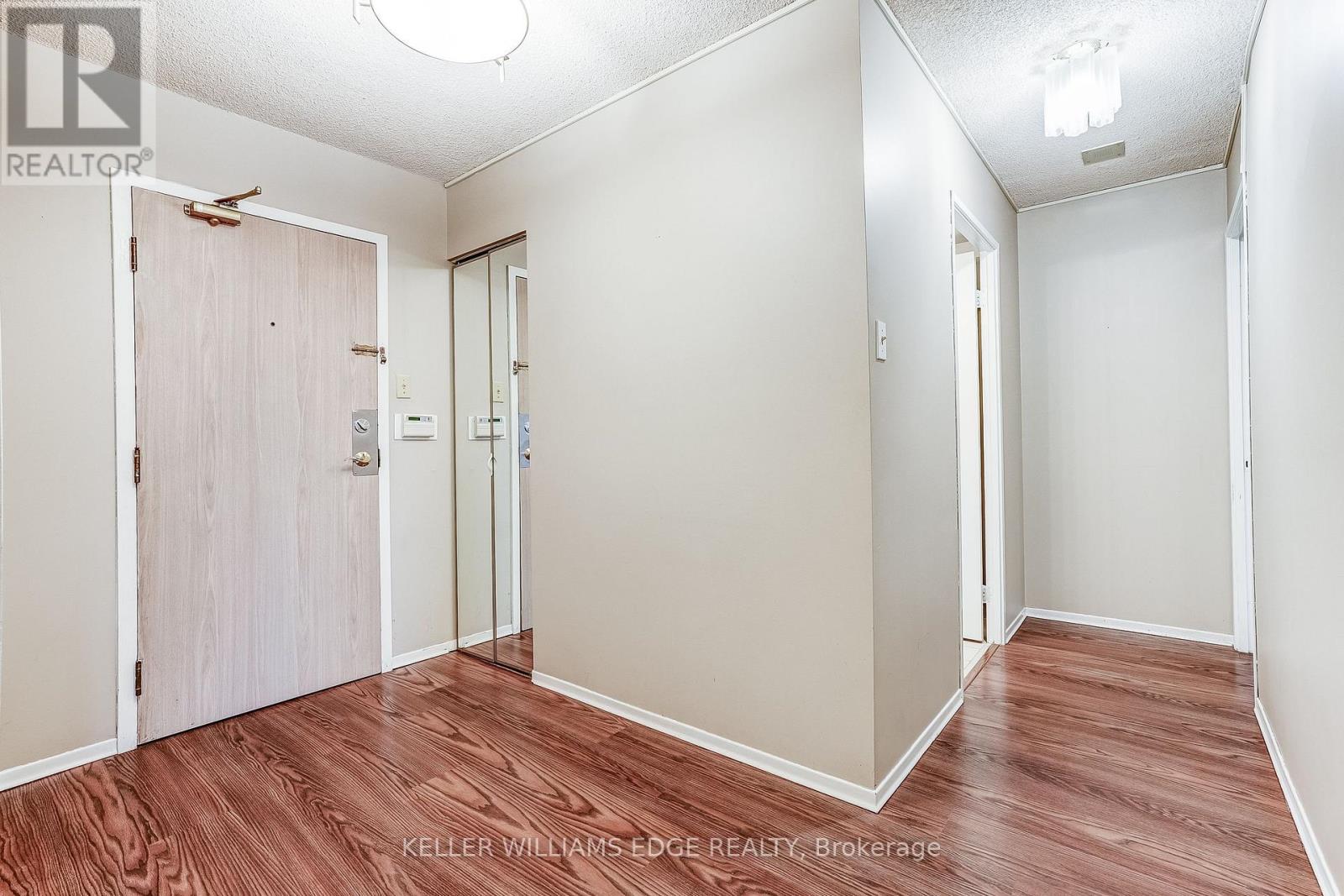 603 - 40 Harding Boulevard W Property Photo 6
