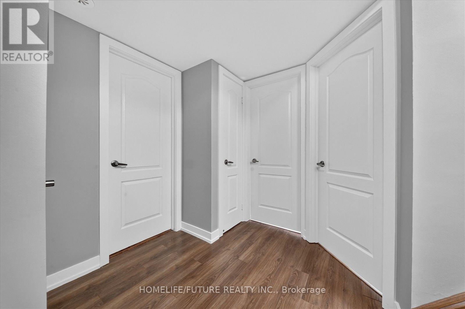 908 - 2 Blanche Lane Property Photo 17