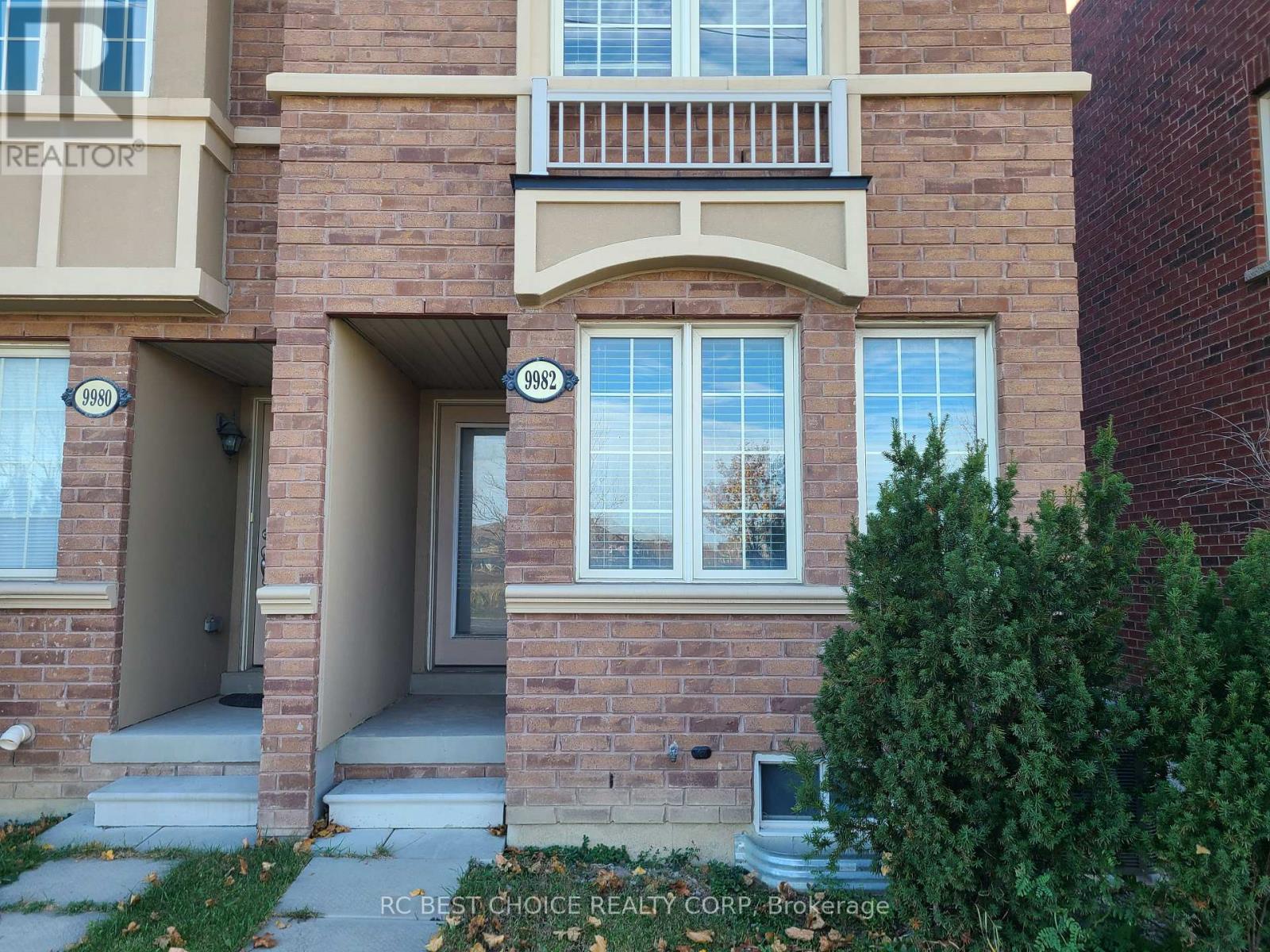 9982 Mccowan Road Property Photo 4