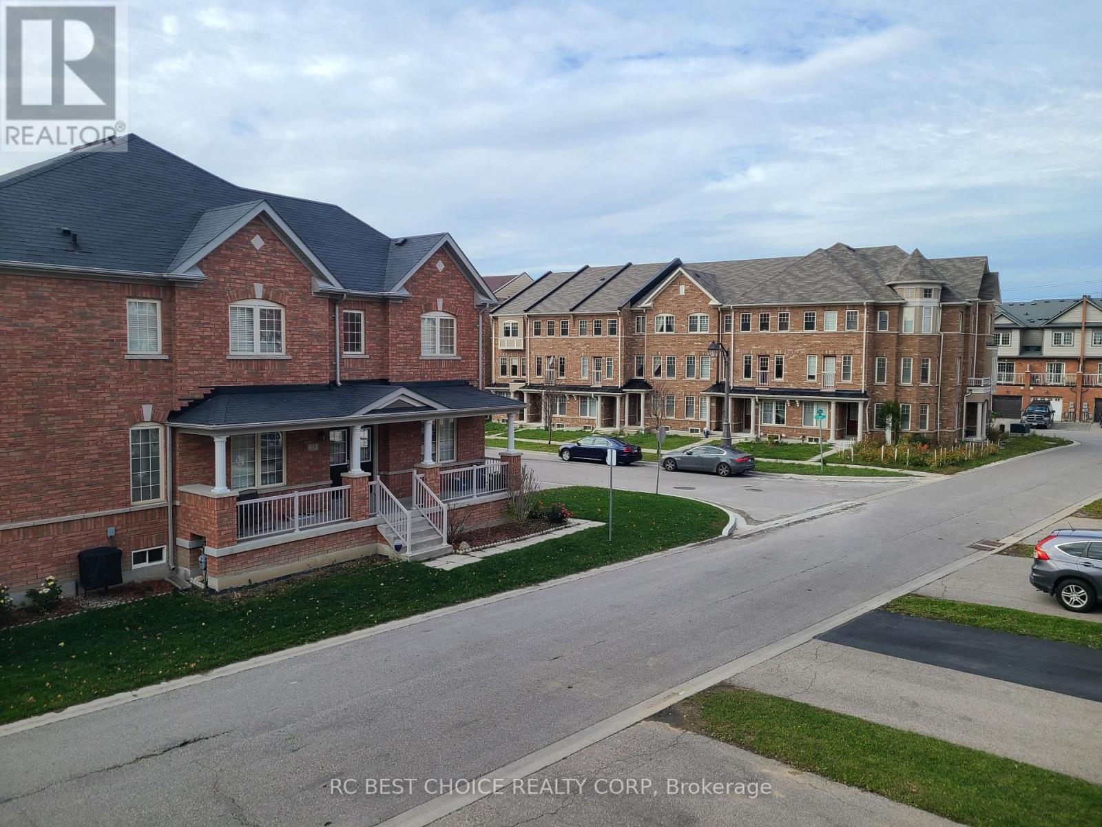 9982 Mccowan Road Property Photo 17