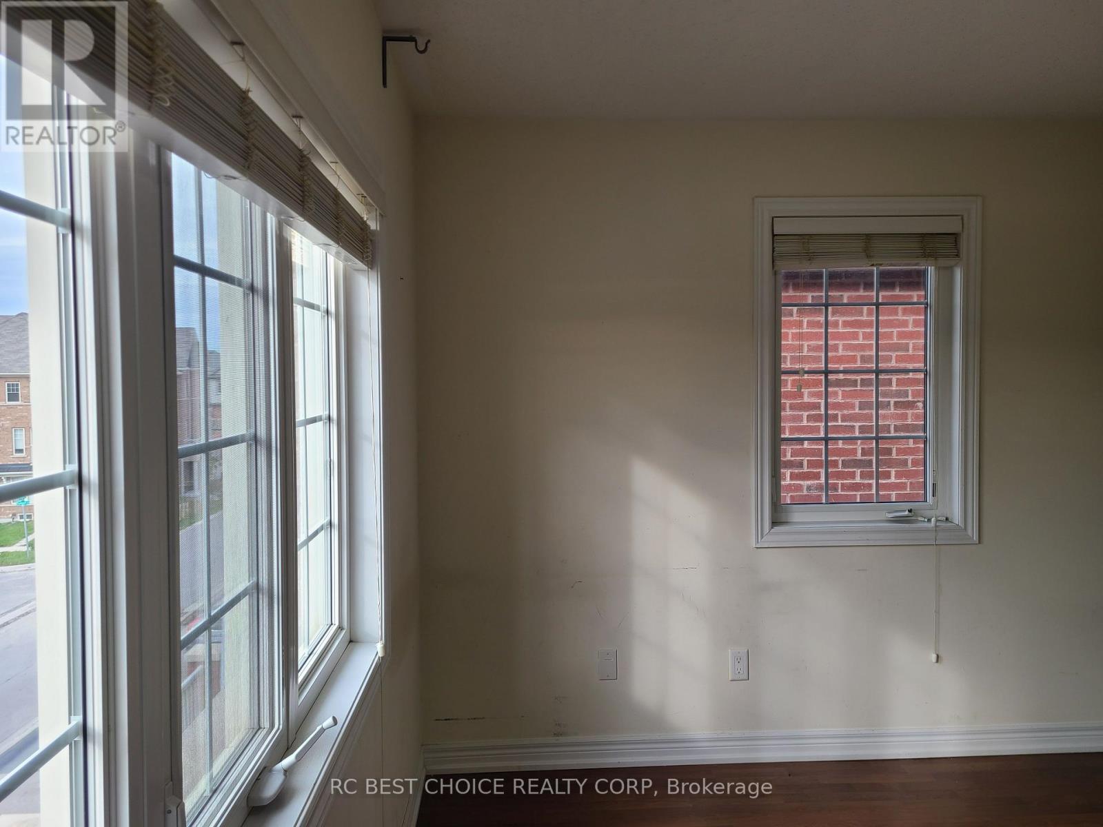 9982 Mccowan Road Property Photo 21
