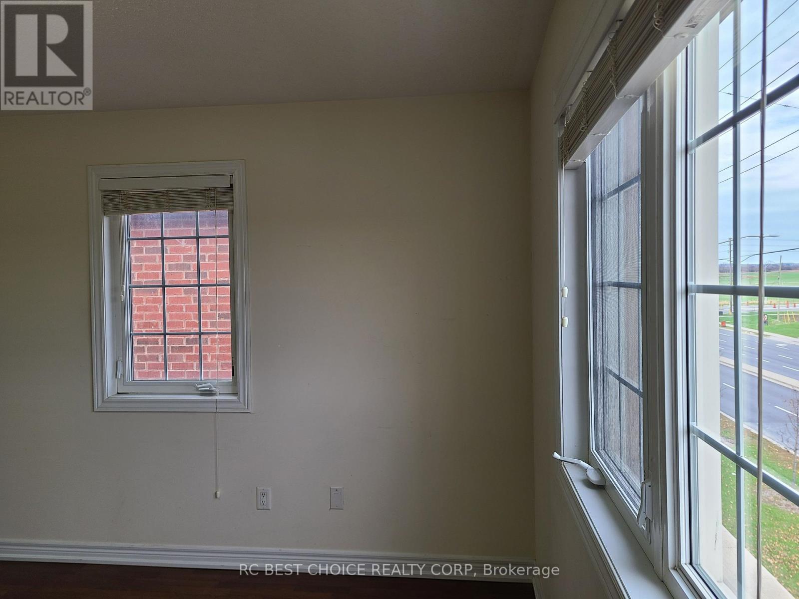 9982 Mccowan Road Property Photo 25