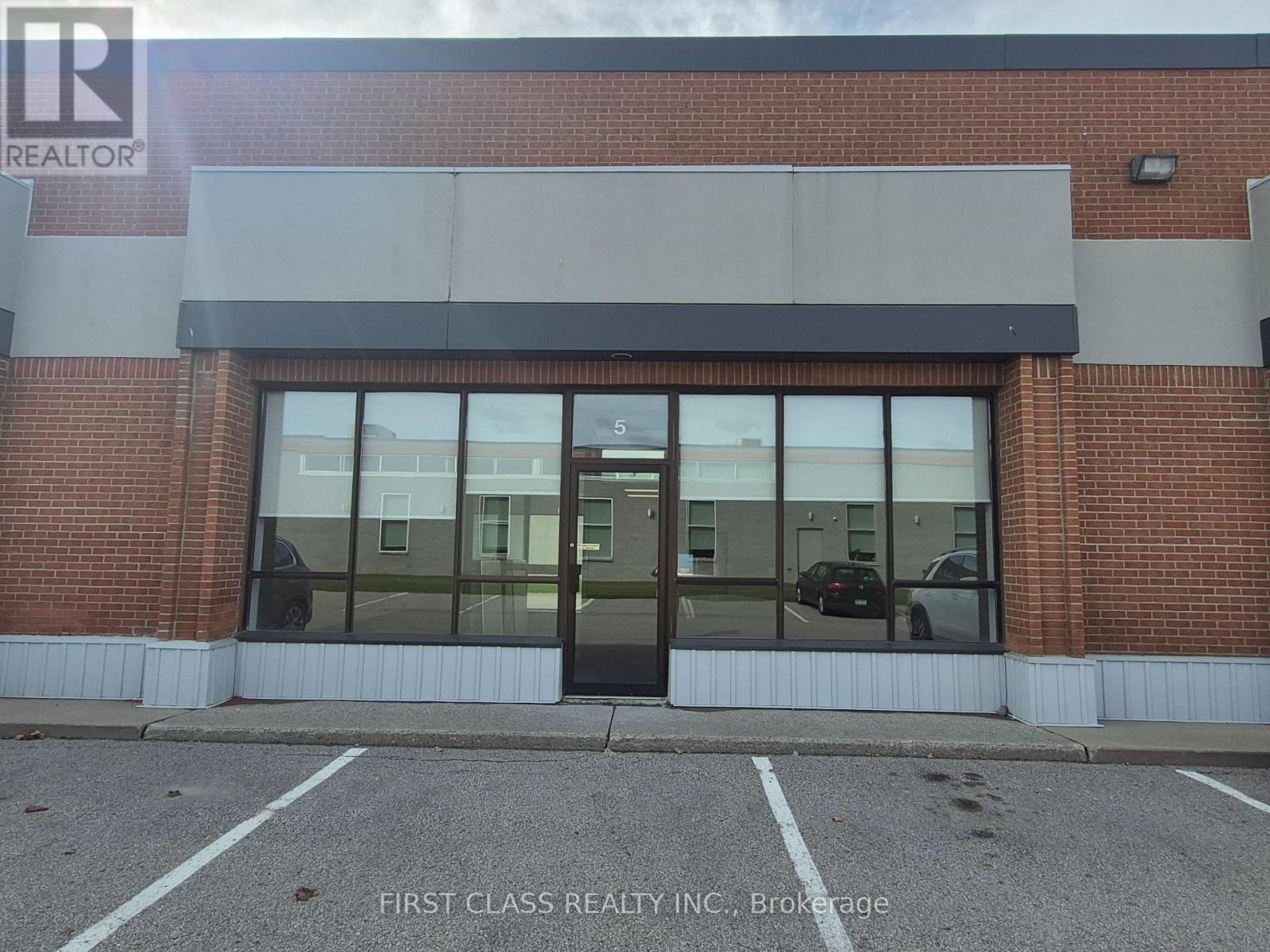 5 - 20 Steelcase Road W Property Photo 1
